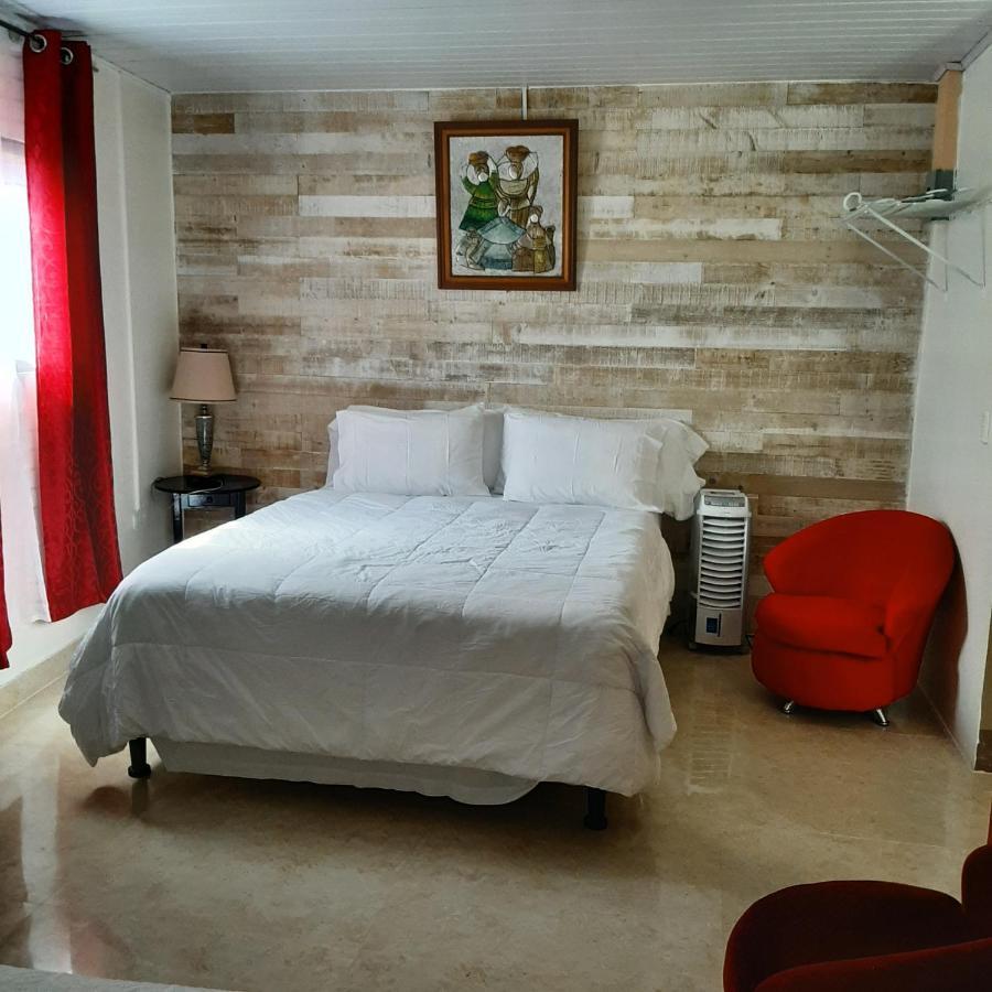 Rancha Azul Inn Alajuela Zewnętrze zdjęcie