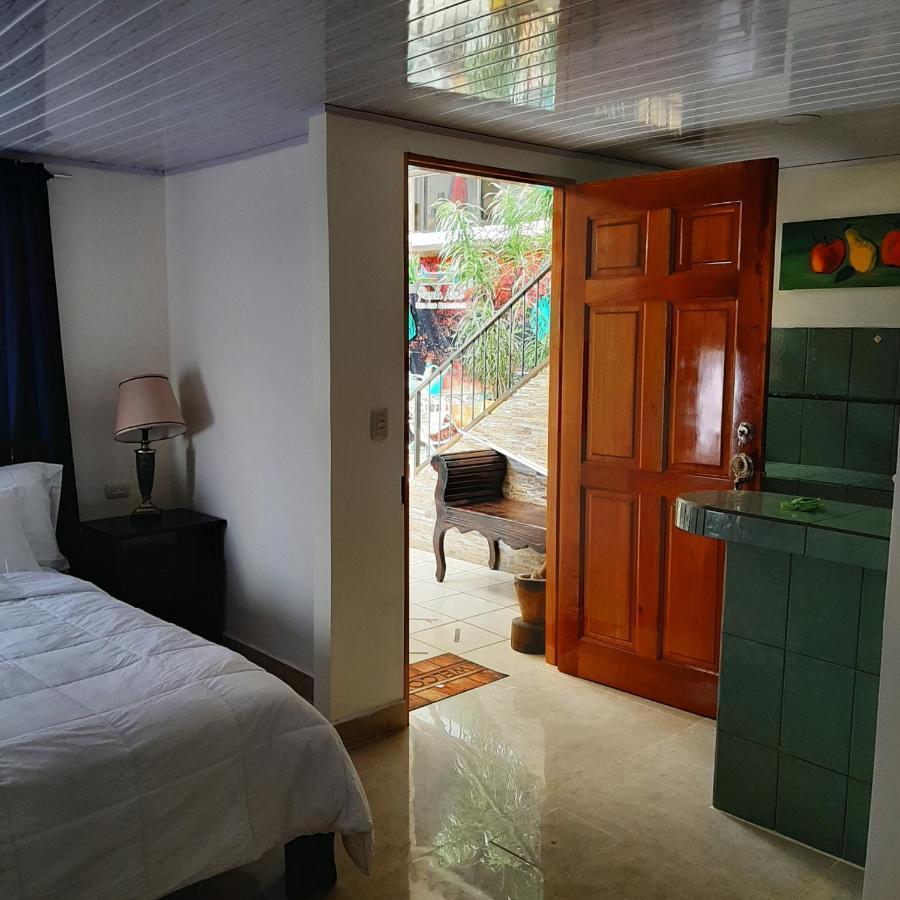 Rancha Azul Inn Alajuela Zewnętrze zdjęcie