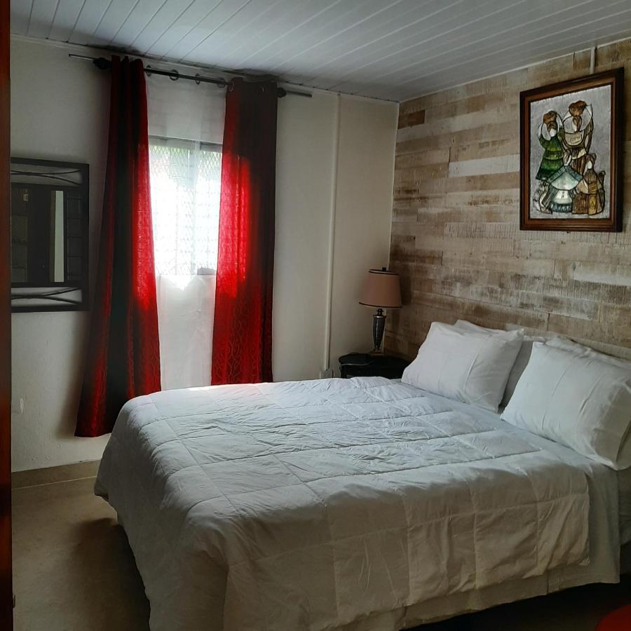 Rancha Azul Inn Alajuela Zewnętrze zdjęcie